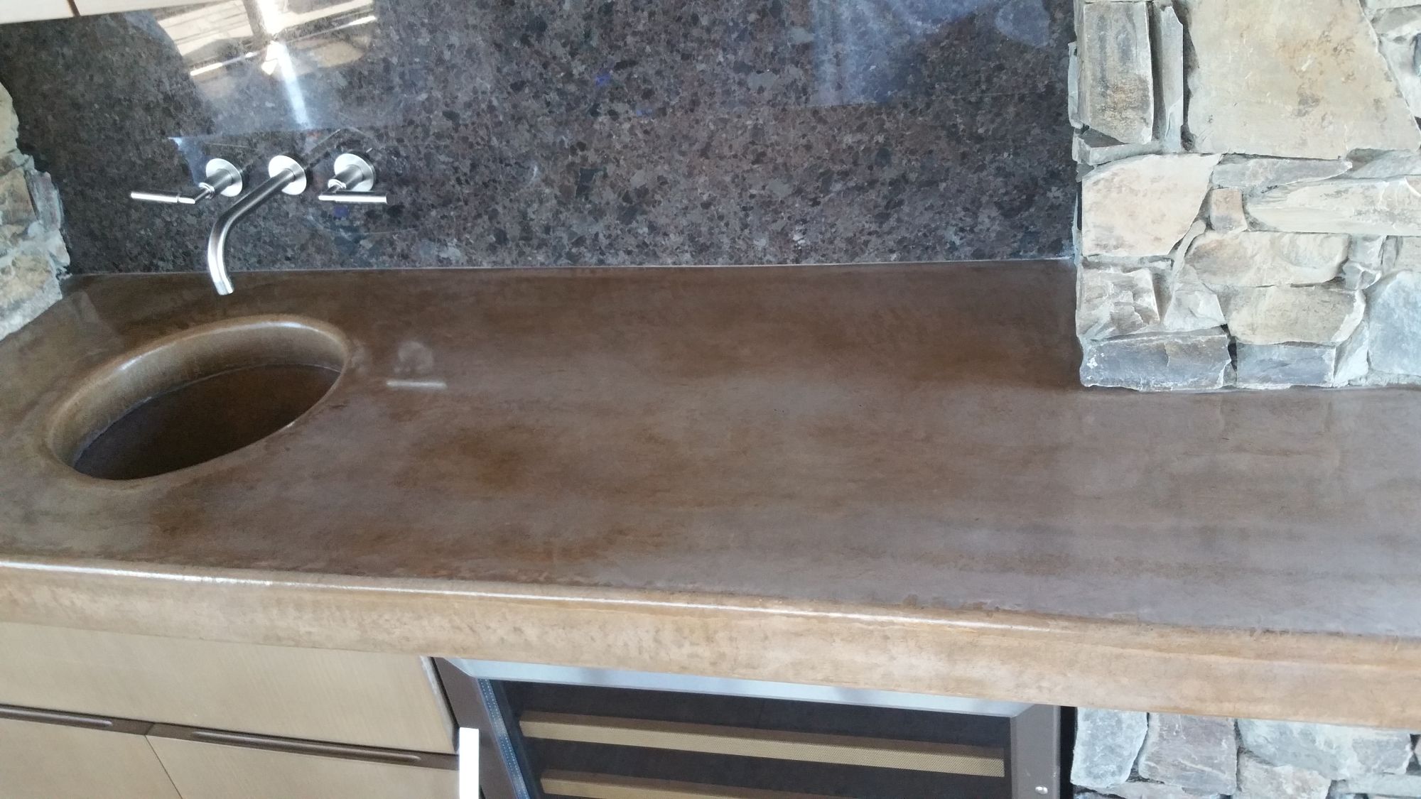 Natural stone backsplash